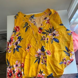 Old navy floral tank top